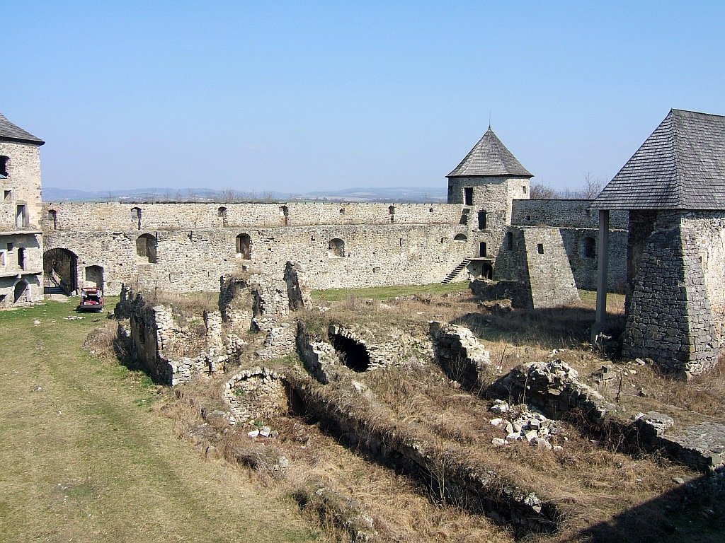 Hrad Bzovík (3)