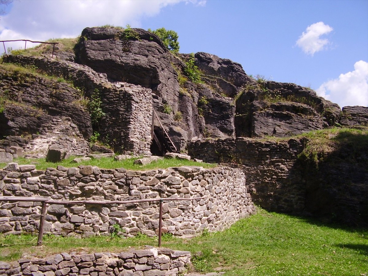 hrad Sitno (3)